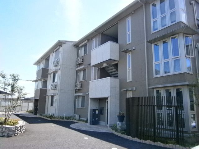 ��ʌ��z�J�s���C�N�^�E���X����2-9�̃A�p�[�g�̌����O��