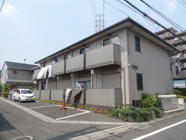 ��ʌ��������܎s��{��听���P���ڂ̃A�p�[�g�̌����O��