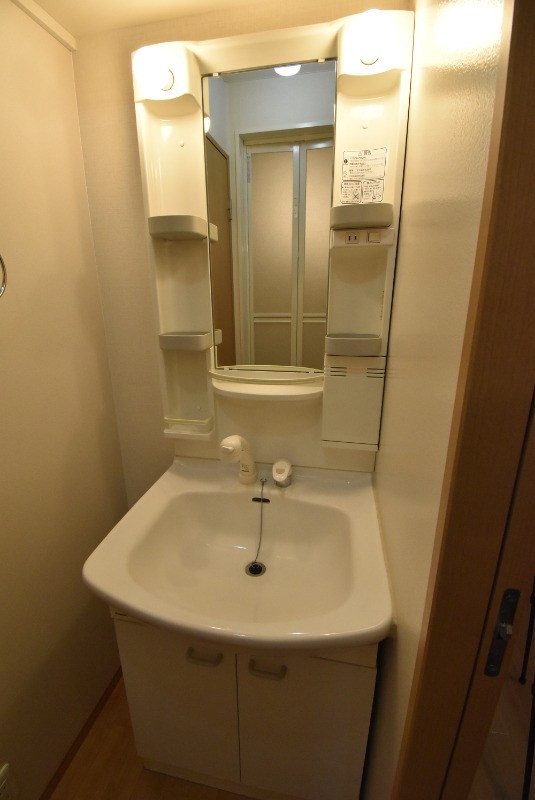 ��ʌ��������܎s��{��听���P���ڂ̃A�p�[�g�̐��ʏ�