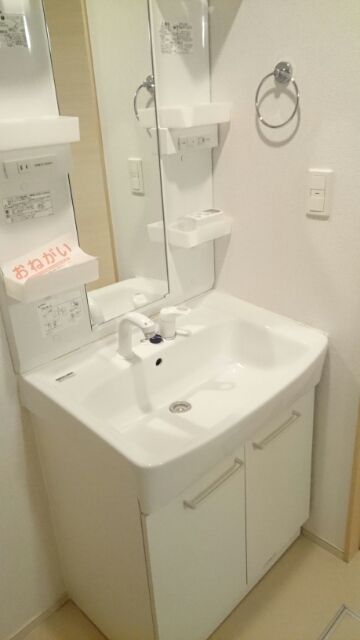 ��ʌ��k�����S�ɓޒ��h�U���ڂ̃A�p�[�g�̐��ʏ�