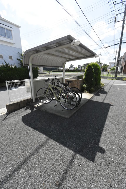 ��ʌ��k�����S�ɓޒ��h�U���ڂ̃A�p�[�g�̂��̑�