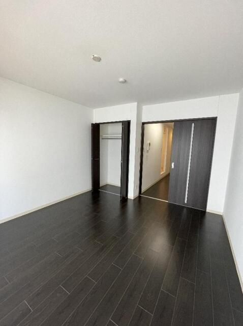 ��ʌ��t�����s���Ǔ��Q���ڂ̃}���V�����̂��̑������E�X�y�[�X