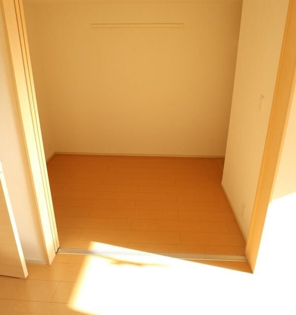 ��ʌ�����s�����R���ڂ̃A�p�[�g�̎��[