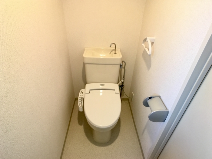 ��ʌ��������܎s�k����i���R���ڂ̃A�p�[�g�̃g�C��