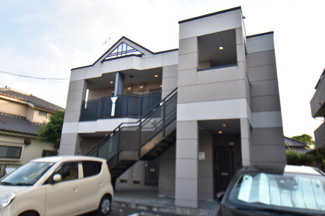 ��ʌ��@�c�s�@�c�P���ڂ̃A�p�[�g�̌����O��