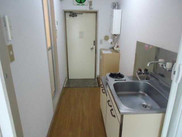 ��ʌ��������܎s��掭��܂U���ڂ̃}���V�����̂��̑������E�X�y�[�X