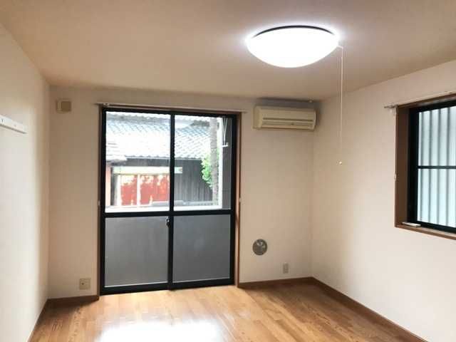 ��ʌ��@�c�s�@�c�P���ڂ̃A�p�[�g�̂��̑������E�X�y�[�X