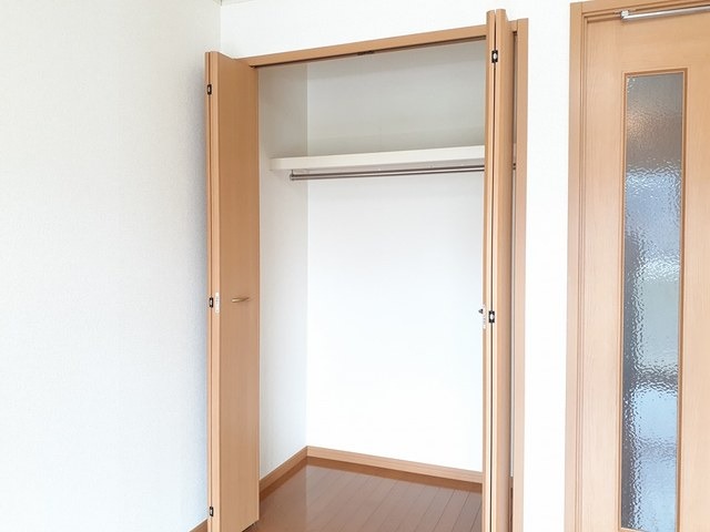 ��ʌ��t�����s�����ڂ̃A�p�[�g�̎��[