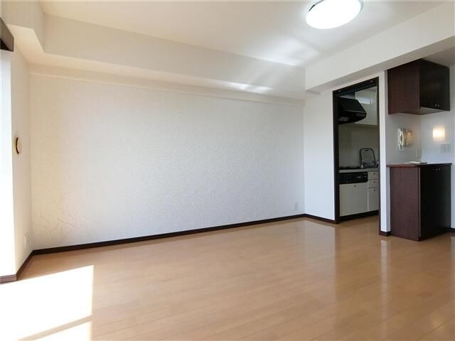 ��ʌ�����s�˒˂S���ڂ̃}���V�����̋��ԁE���r���O