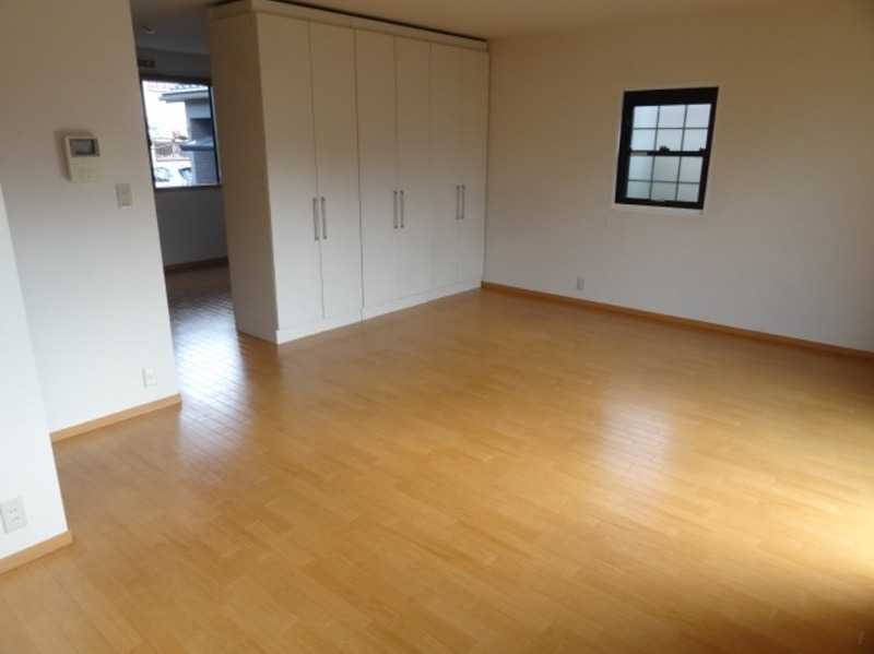 ��ʌ��������܎s��{��O���P���ڂ̃A�p�[�g�̂��̑�