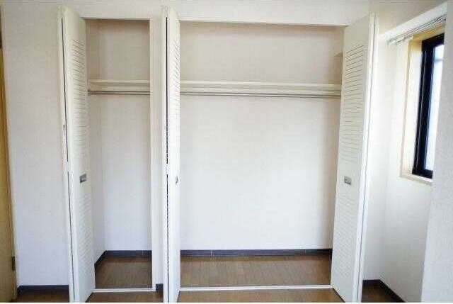 ��ʌ�����s�˒˂R���ڂ̃}���V�����̎��[