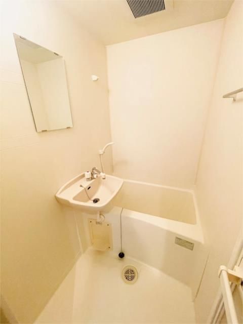 ��ʌ��������܎s�Y�a�撇���P���ڂ̃}���V�����̐��ʏ�