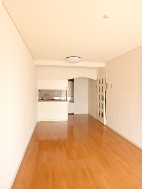 ��ʌ��������܎s��{��㏬���̃}���V�����̋��ԁE���r���O