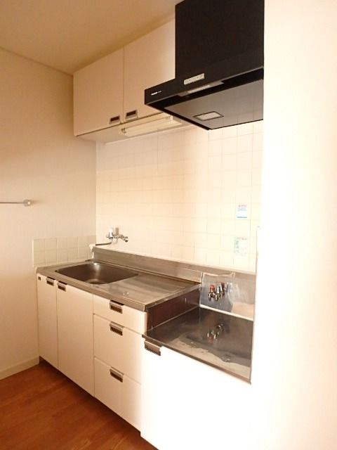 ��ʌ��������܎s��{��㏬���̃}���V�����̃L�b�`��