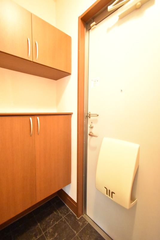 ��ʌ������s�ٓV�P���ڂ̃A�p�[�g�̌���