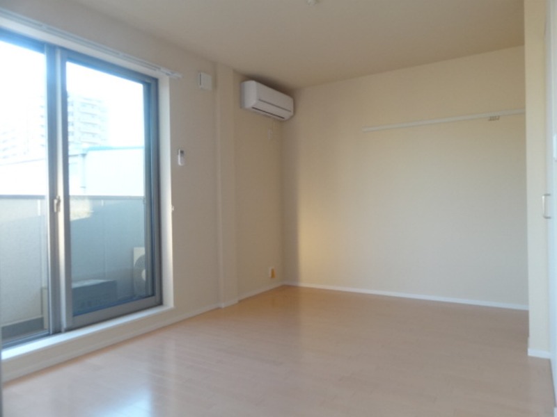 ��ʌ��������܎s���撆���R���ڂ̃}���V�����̂��̑������E�X�y�[�X