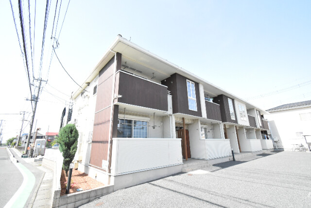 ��ʌ������s���T����45-3�̃A�p�[�g�̌����O��