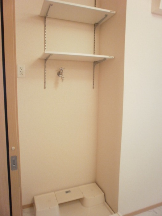 ��ʌ������s�������̃A�p�[�g�̂��̑�