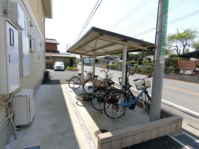 ��ʌ������s�������̃A�p�[�g�̂��̑�