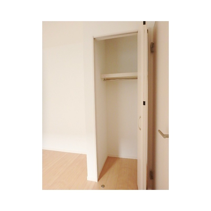 ��ʌ��������܎s�k����i���Q���ڂ̃A�p�[�g�̎��[