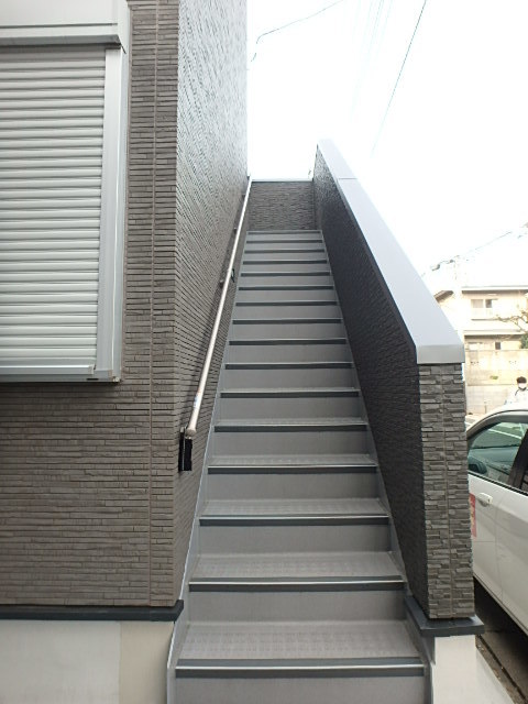 ��ʌ��������܎s�k����i���Q���ڂ̃A�p�[�g�̂��̑�