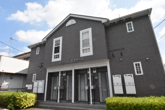 ��ʌ��k�����S�ɓޒ��厚�����̃A�p�[�g�̌����O��