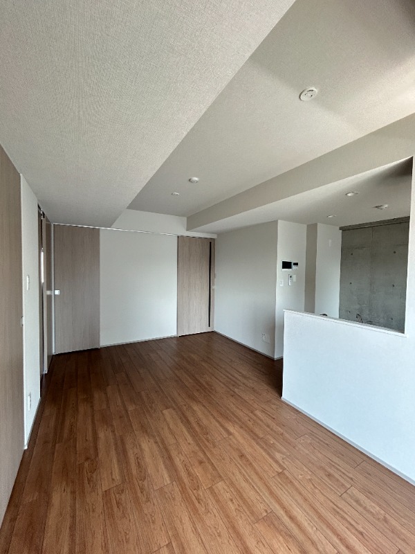 ��ʌ��������܎s��{�扺���Q���ڂ̃}���V�����̋��ԁE���r���O