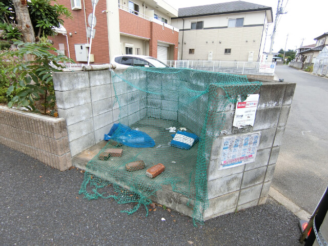 ��ʌ��@�c�s�厚�쓇�̃A�p�[�g�̂��̑�