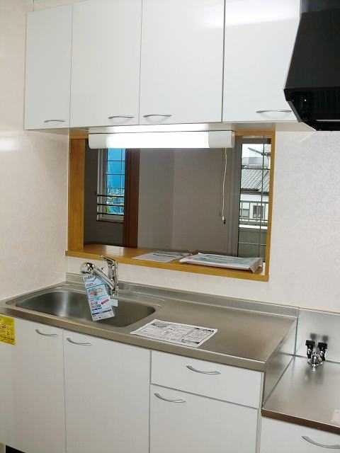 ��ʌ������s�����̃A�p�[�g�̃L�b�`��