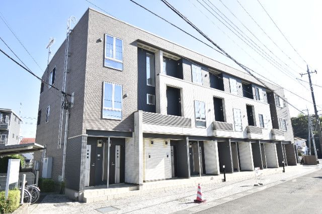 ��ʌ��������܎s����厚�w��3643�̃A�p�[�g�̌����O��