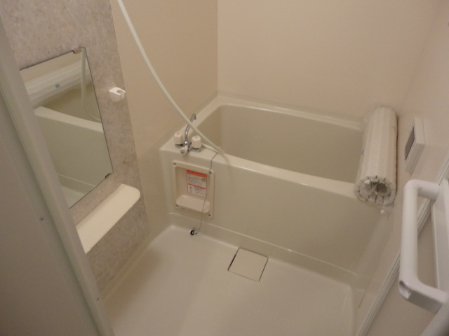 ��ʌ��������܎s�k��g�쒬�Q���ڂ̃A�p�[�g�̃o�X