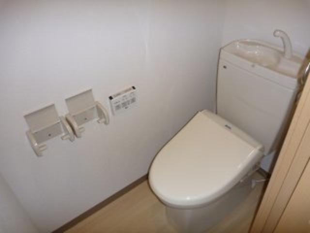 ��ʌ��������܎s�k��g�쒬�Q���ڂ̃A�p�[�g�̃g�C��