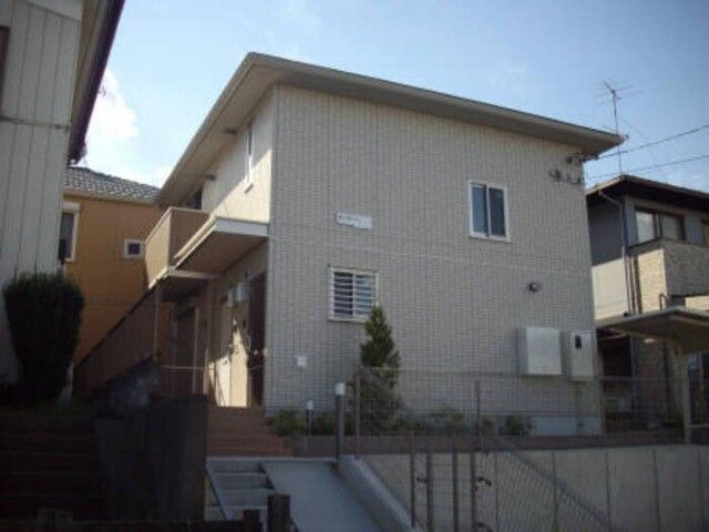 ��ʌ��������܎s��������Q���ڂ̃A�p�[�g�̌����O��