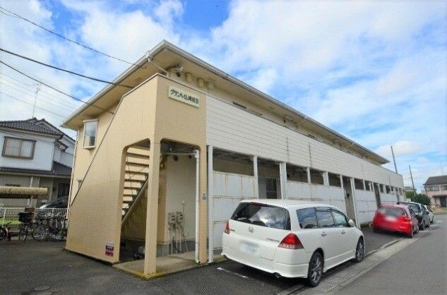 ��ʌ��������܎s��΋���؂P����26-1�̃A�p�[�g�̌����O��