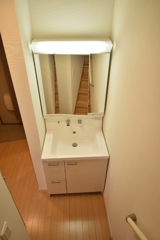 ��ʌ��������܎s��{���Ԓ��P���ڂ̃A�p�[�g�̐��ʏ�