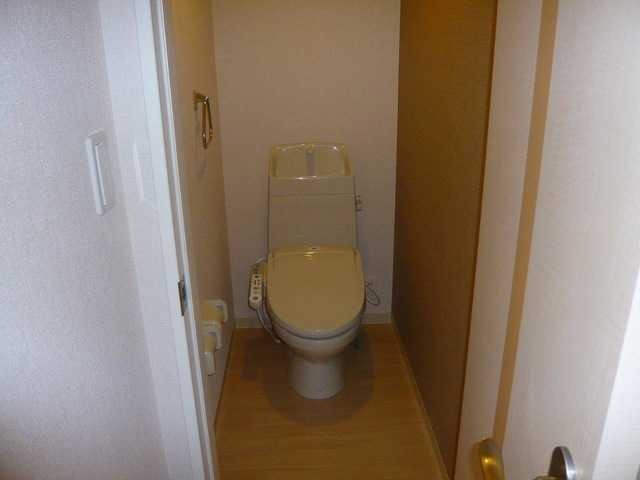 ��ʌ��������܎s��{��V�����P���ڂ̃A�p�[�g�̃g�C��