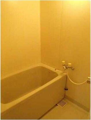 ��ʌ��������܎s�΋擌���R���ڂ̃}���V�����̃o�X