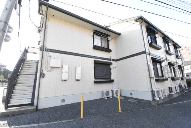 ��ʌ��������܎s��{��听���P����10-5�̃A�p�[�g�̌����O��