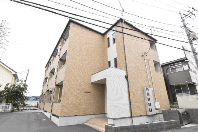 ��ʌ��������܎s�k����i���R����361-1�̃A�p�[�g�̌����O��