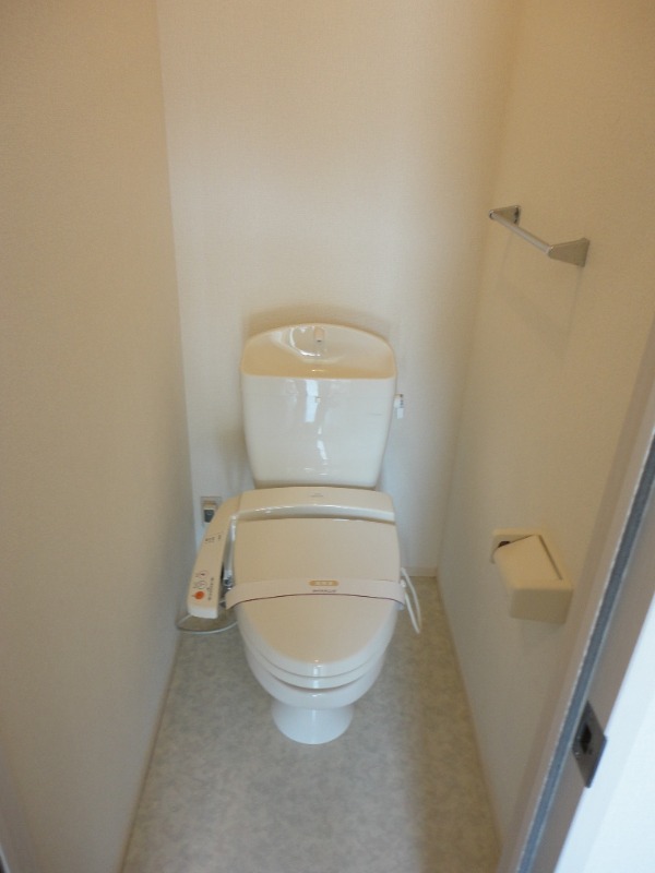 ��ʌ��������܎s��{��O���P���ڂ̃e���X�n�E�X�̃g�C��