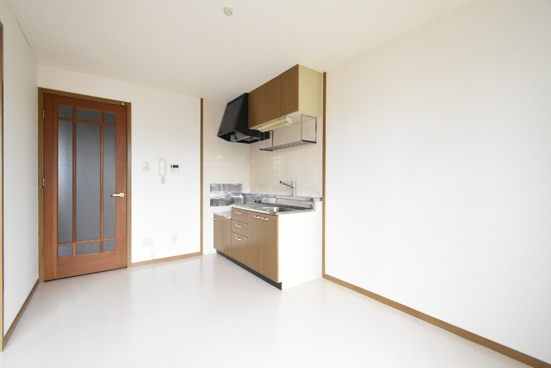 ��ʌ�����s�厚������̃}���V�����̋��ԁE���r���O