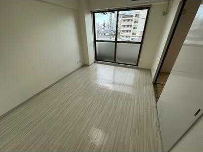 ��ʌ��z�J�s��z�J�R���ڂ̃}���V�����̂��̑������E�X�y�[�X