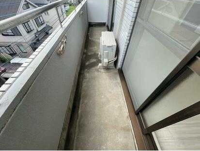 ��ʌ��z�J�s��z�J�R���ڂ̃}���V�����̃o���R�j�[