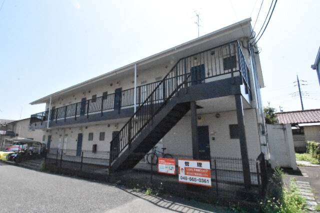 ��ʌ��������܎s�������a�c���Q���ڂ̃A�p�[�g�̌����O��