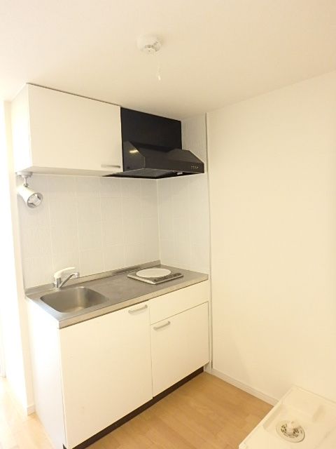 ��ʌ��������܎s��{��听���P���ڂ̃}���V�����̃L�b�`��