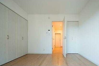 ��ʌ��������܎s��΋擌���Q���ڂ̃A�p�[�g�̂��̑������E�X�y�[�X