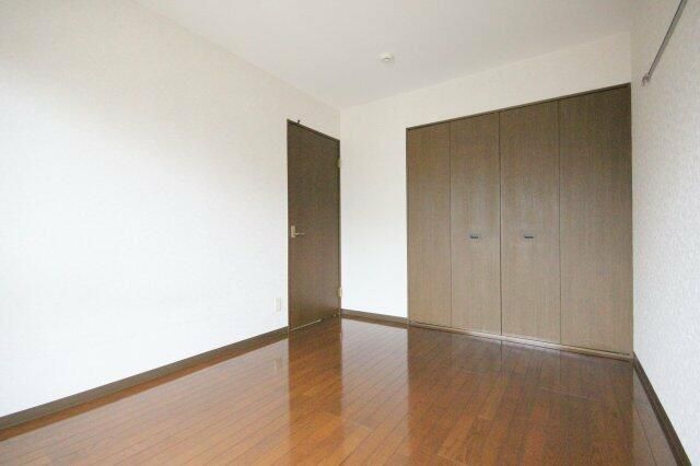 ��ʌ��������܎s�������a�c���Q���ڂ̃A�p�[�g�̂��̑��ݔ�