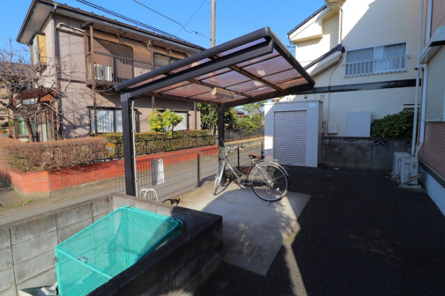 ��ʌ��������܎s����厚��c�{�̃A�p�[�g�̂��̑�