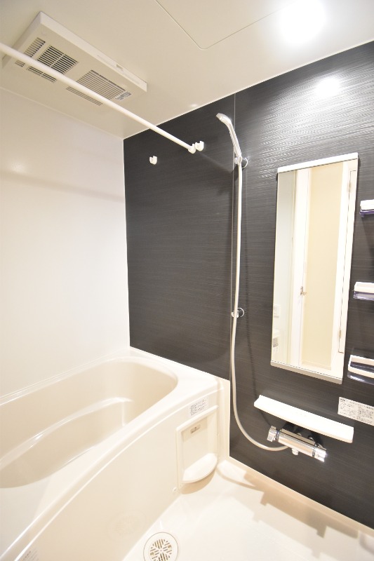 ��ʌ��������܎s�Y�a���ՂR���ڂ̃}���V�����̃o�X