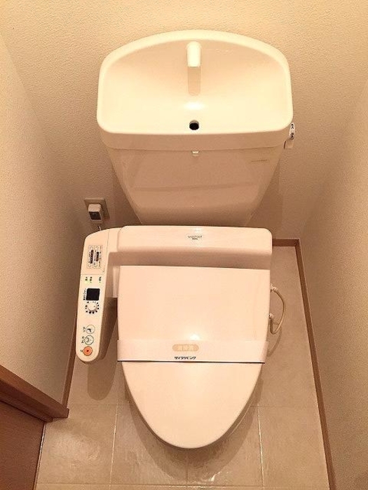 ��ʌ��������܎s����厚��v�ۗ̉Ƃ̃A�p�[�g�̃g�C��